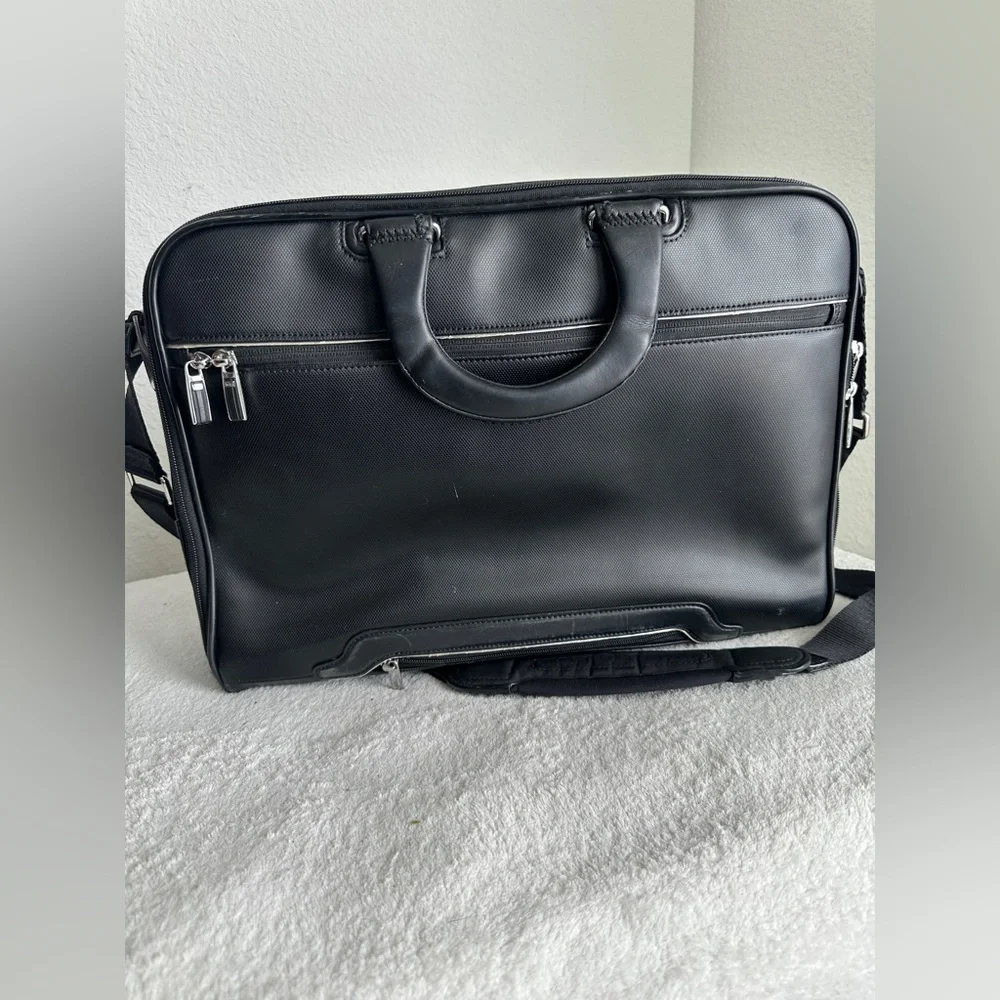 TUMI‎ Black Arrive Narita Slim Brief T-Pass Shoulder Business Bag Laptop Case